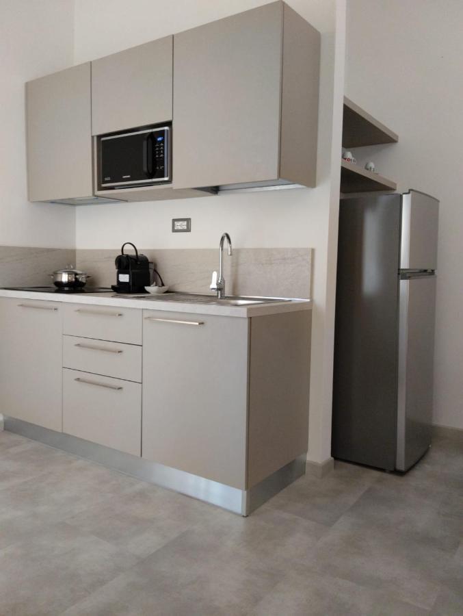Hotel Abel & Residence Чезенатико Екстериор снимка